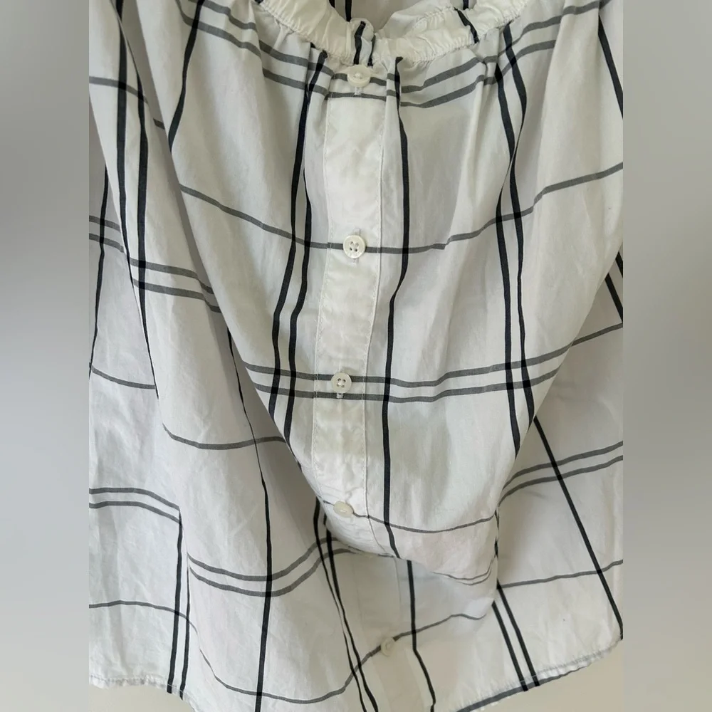 A&F Plaid Off the Shoulder Blouse 
Size: Small
NWOT - Picture 6 of 11